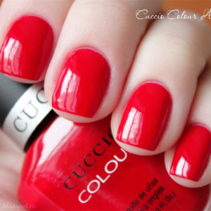 Esmalte Cuccio kiss in paris -6026-