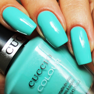 Esmalte Cuccio Colour Karma -6153-