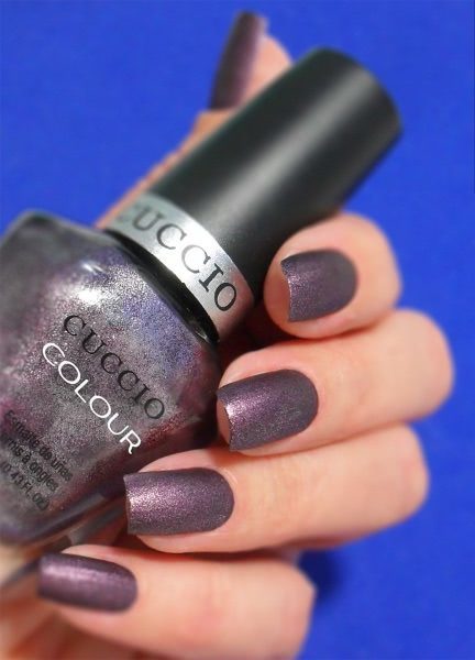 Esmalte Cuccio Colour Iron Clad -6076-
