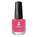 Jessica Soak Up the Sun