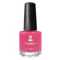 Jessica Soak Up the Sun